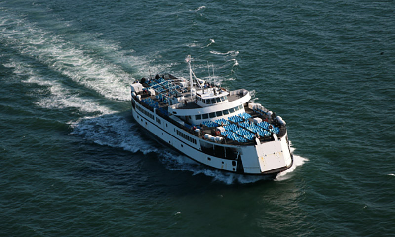 Massachusetts ferry crew honored for rescue WorkBoat Massachusetts ferry crew honored for rescue WorkBoat