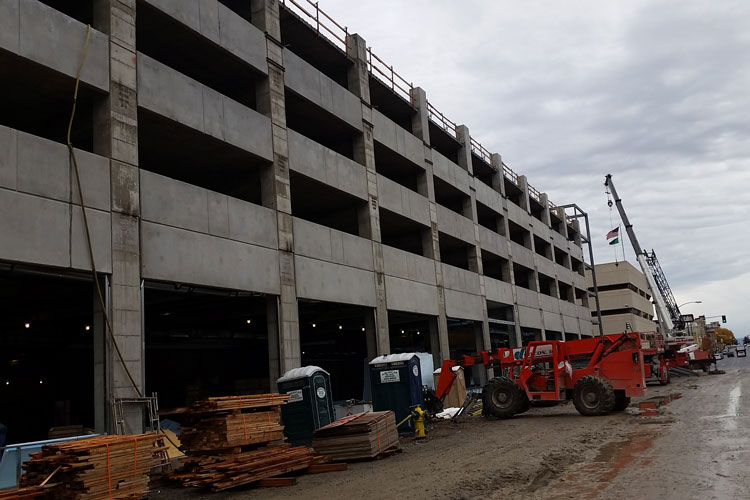 Grand Hotel Parking Garage Divcon Inc