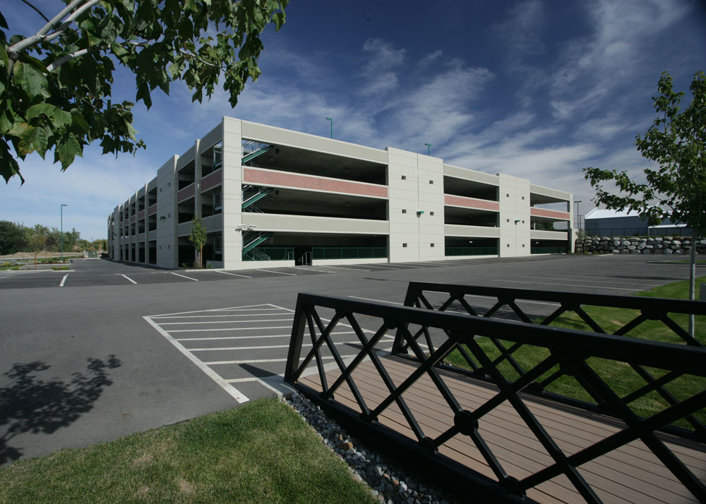 Iron Bridge Parking Garage Divcon Inc