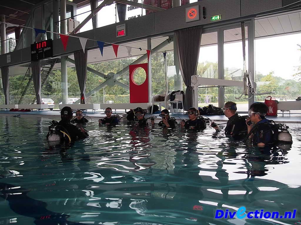 Diving Instructor Divection