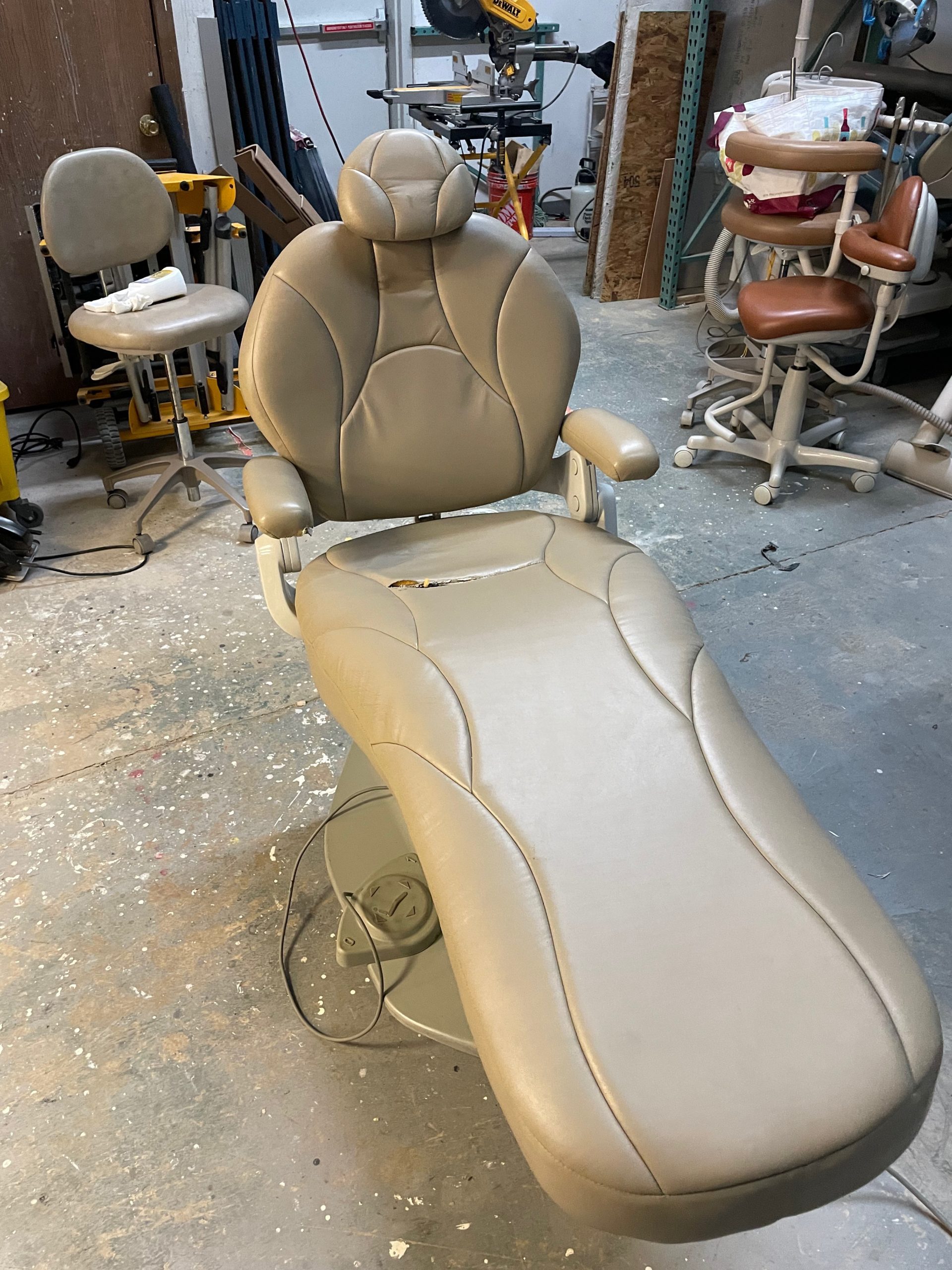 Pelton and Crane Dental exam Chair SP15 Diversified Dental Systems