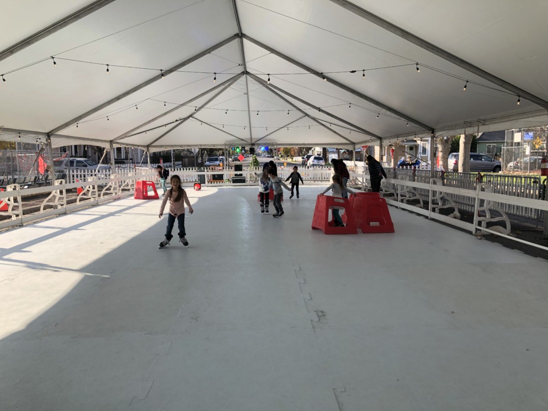 Hollister holds Christmas in the Park BenitoLink