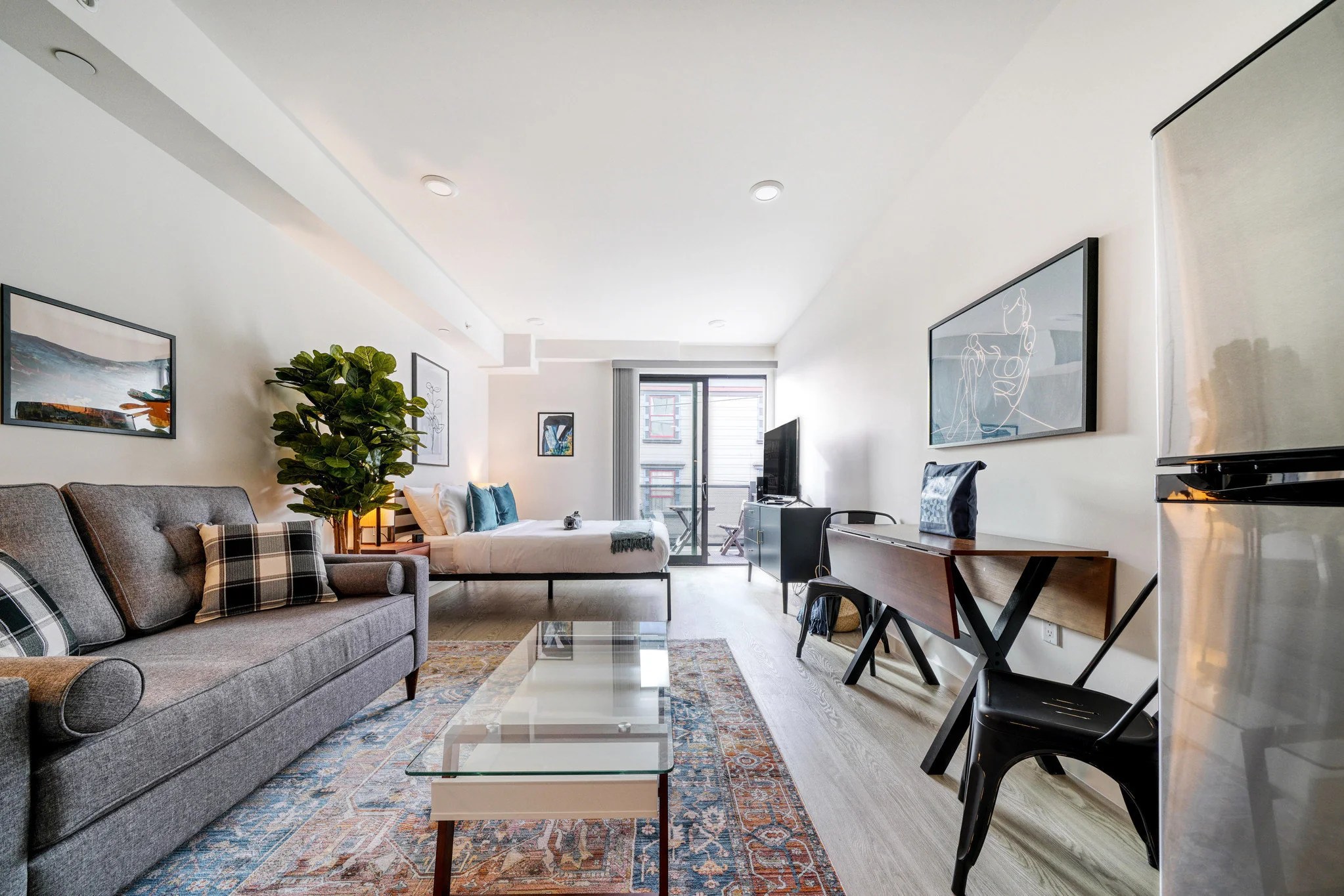 5 Innovative Furniture Arrangement Ideas in Maximizing Small Spaces