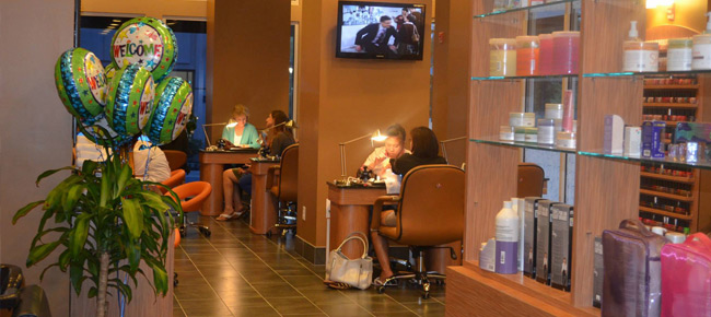 Divine Nails & Spa National Harbor