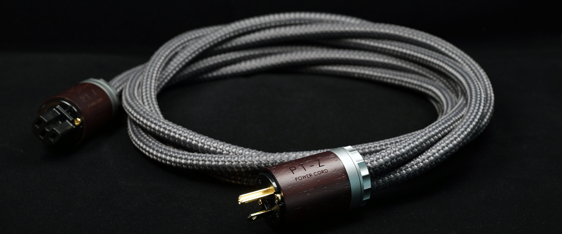 PTZ 7N OCC ULTRA Hi End POWER CABLE 商品 DIVINIAUDIO 天樂音響官方網站