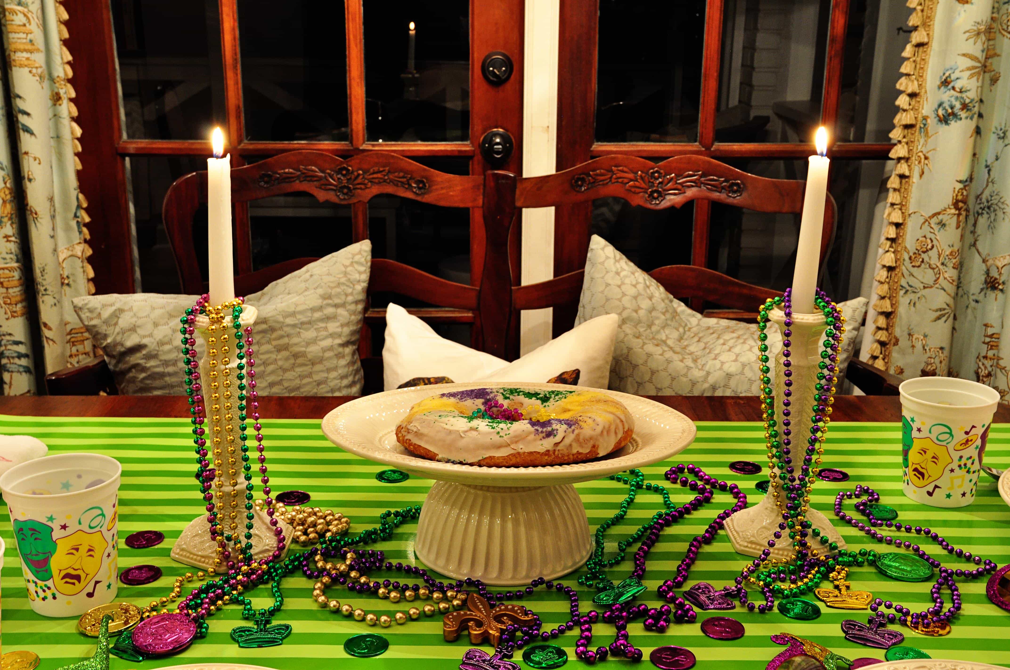 Mardi Gras {Jambalaya + King Cake} Dixie Delights