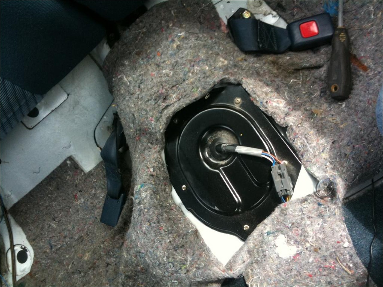 Fuel Pump Replacement for Toyota Celica 199093 (ST18x) Engine Transmission