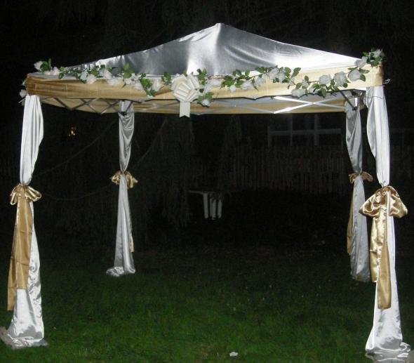 2dBride’s DIY Chuppah (Jewish wedding canopy) Weddingbee Photo Gallery