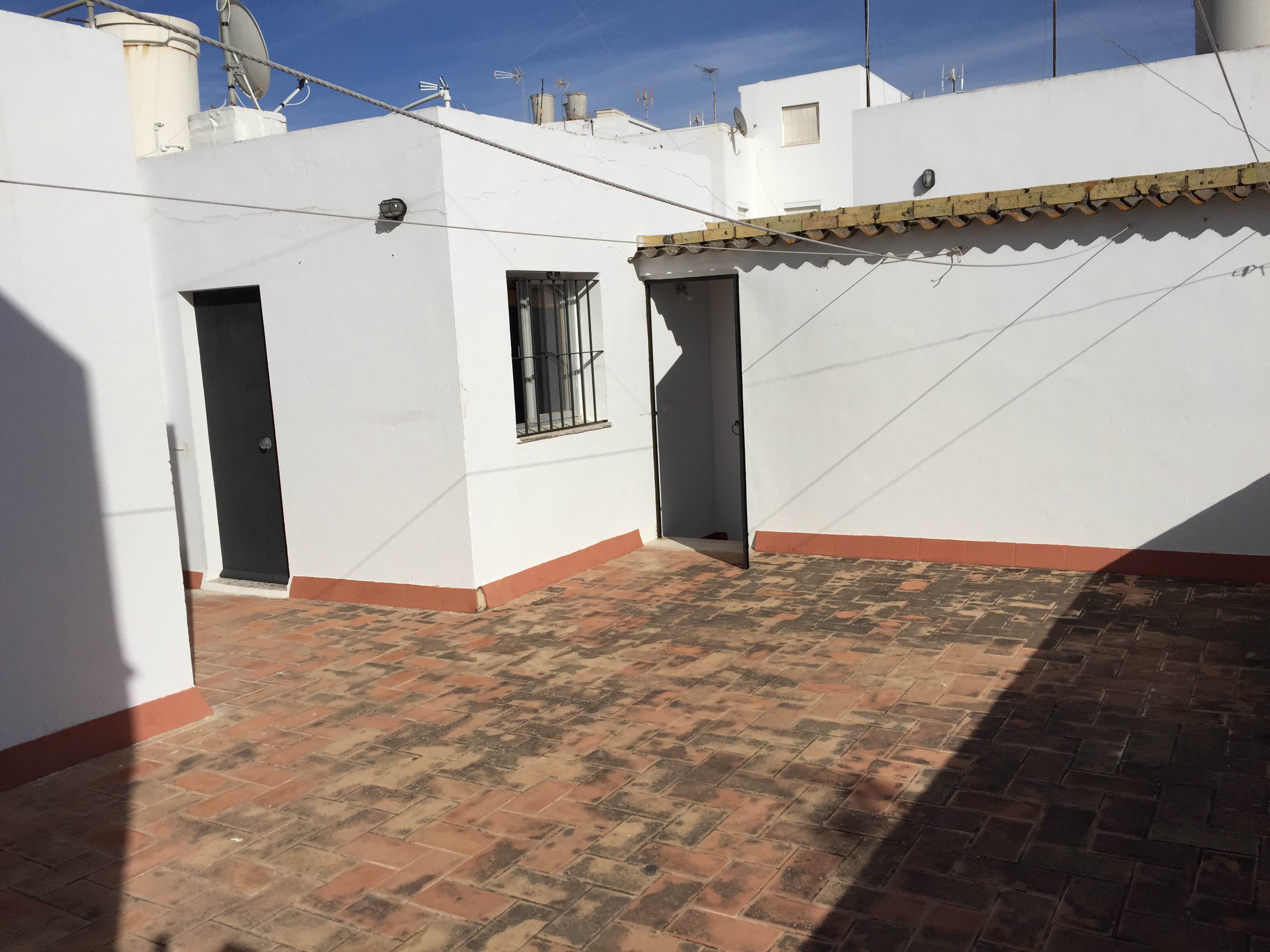 PISO EN CONIL DE LA FRONTERA 3 DORMITORIOS DIYA Inmuebles