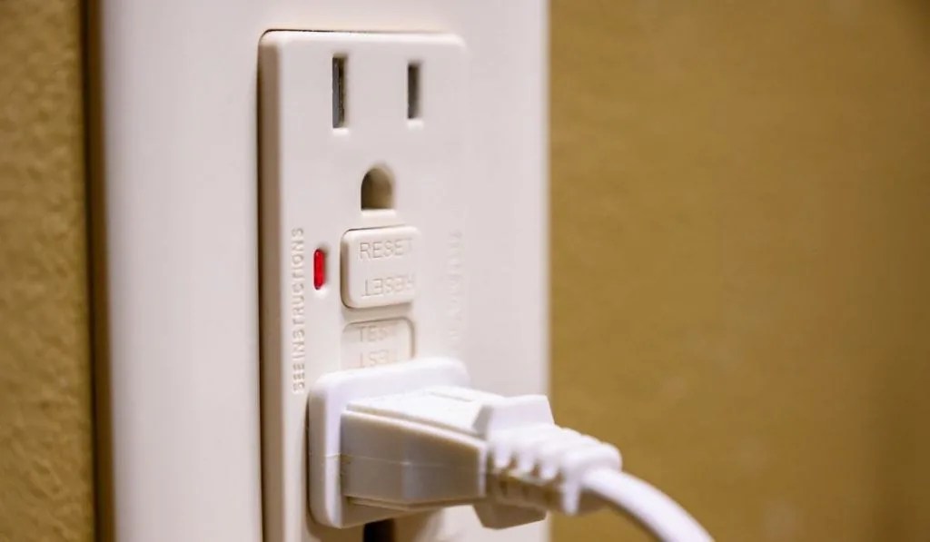 Hot/Ground Reverse Troubleshooting - Diy All Day