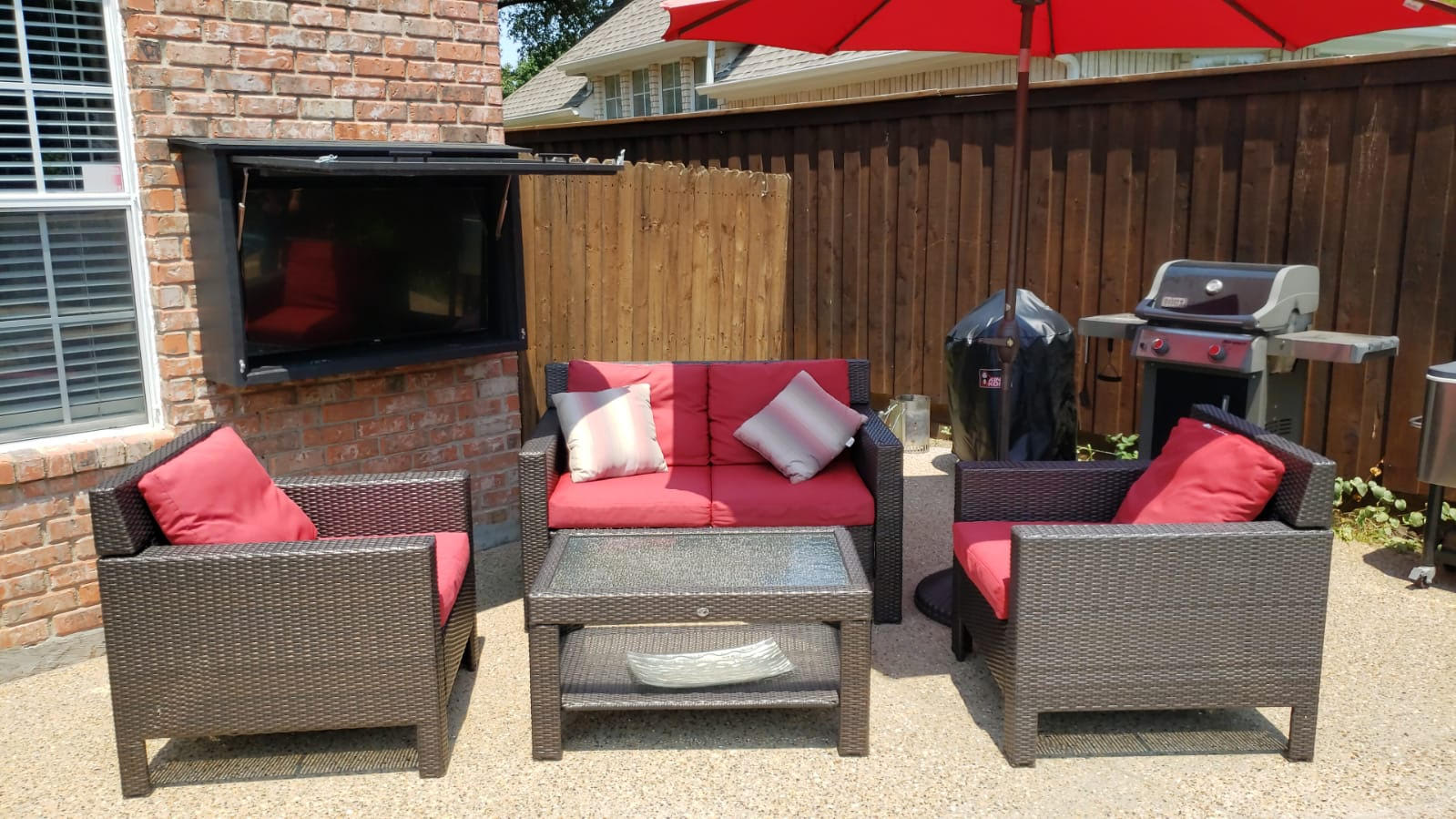 Outdoor TV with PopUp Door Downloadable Building Plan DIY