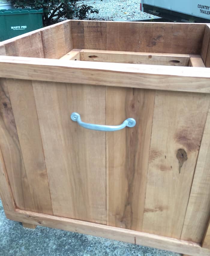 DIY Pallet Wood Hose Holder with Planter