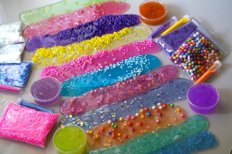 How to Make Slime with Laundry Detergent DIY Candy