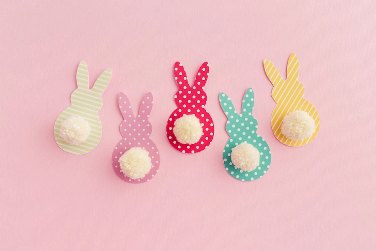 Easter Bunny Garland in a Few Easy Steps! DIY Candy