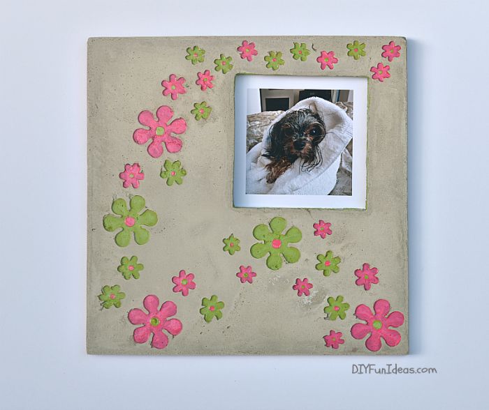 HOW TO MAKE A DIY CONCRETE PICTURE FRAME TUTORIAL DoItYourself