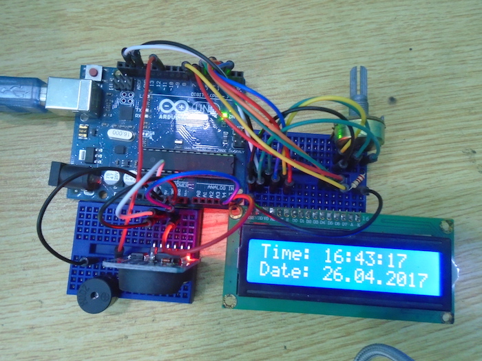 Arduino Alarm Clock Using a Real Time Clock and LCD Screen DIY Hacking