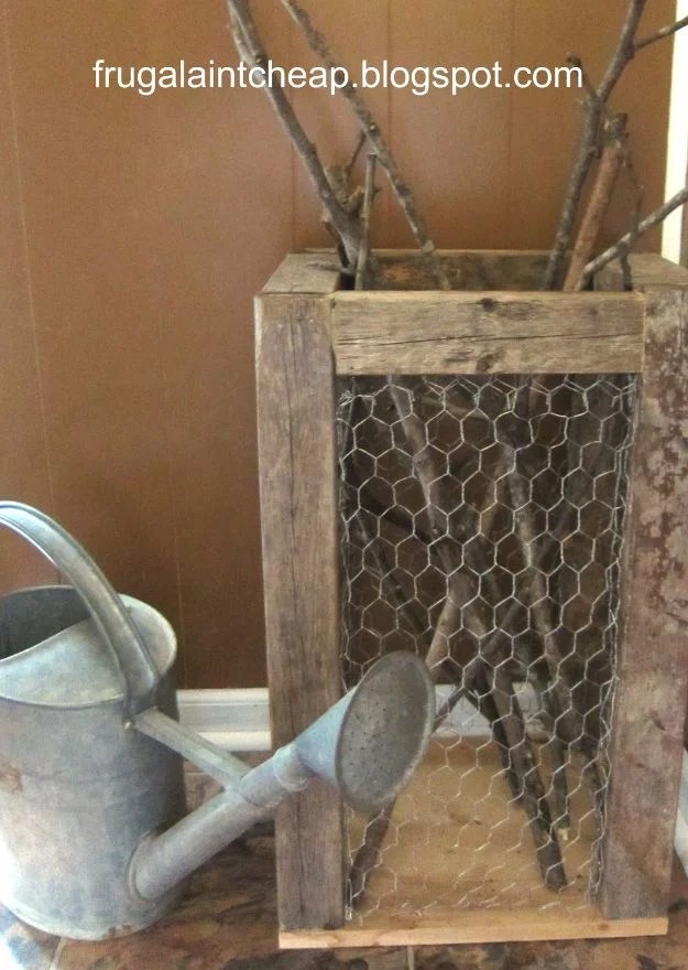 41 DIY Chicken Wire Crafts Rustic Home Decor Ideas