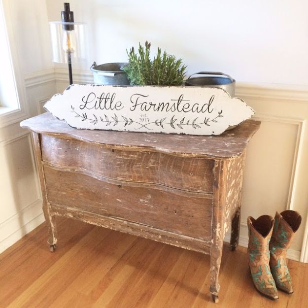 50 Rustic DIY Farmhouse Crafts to Make and Sell