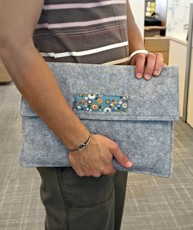 34 DIY Laptop Bags That Are Sure To Match Your Awesome Style
