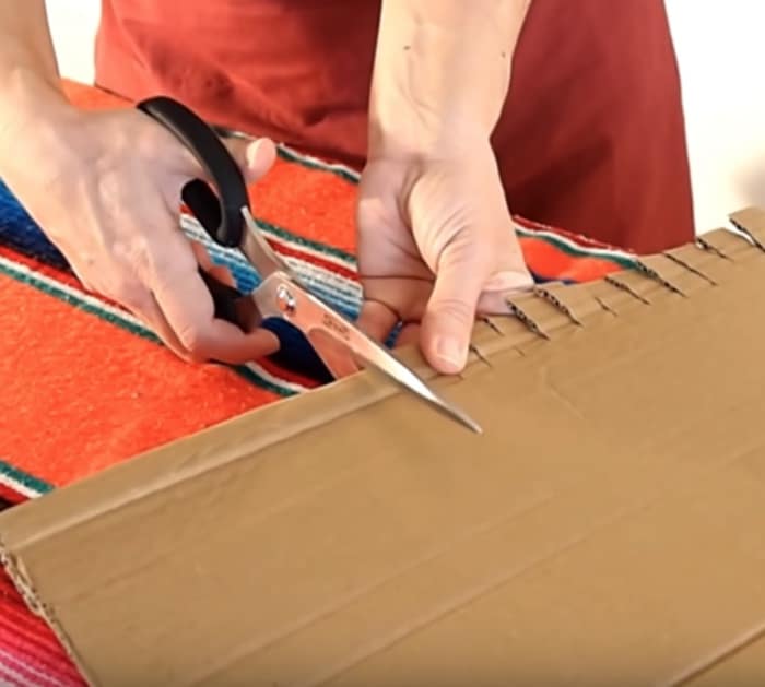 How To Make A DIY Rug From Old Jeans