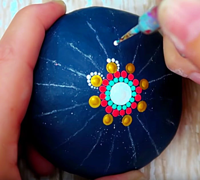 How To DIY Dot Paint A Mandala Stone