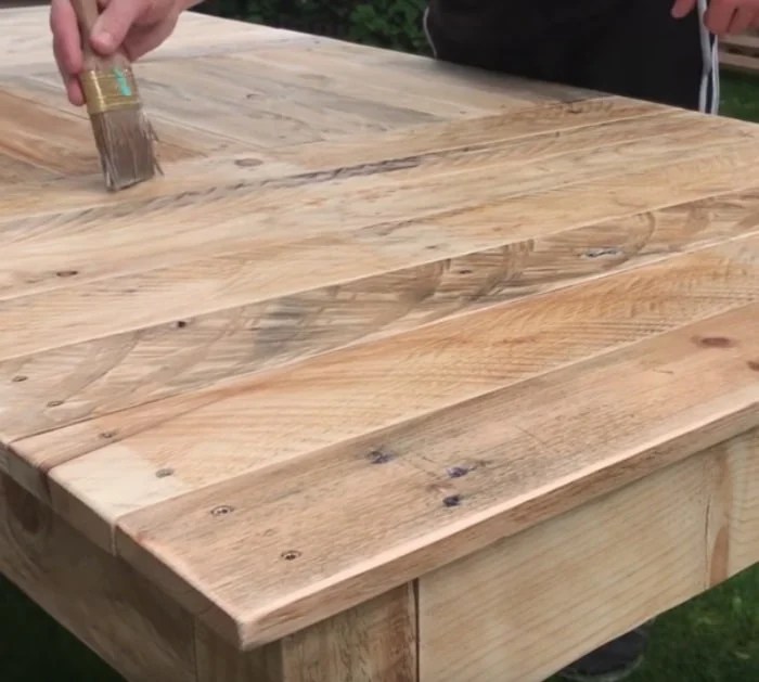How To Make A Farmhouse Table Out Of Pallets