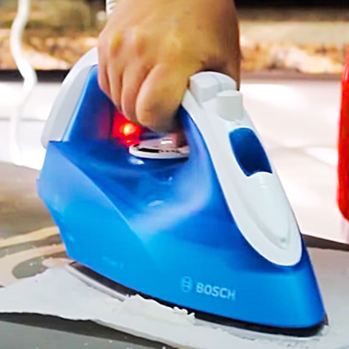 How To Clean A Dirty Iron