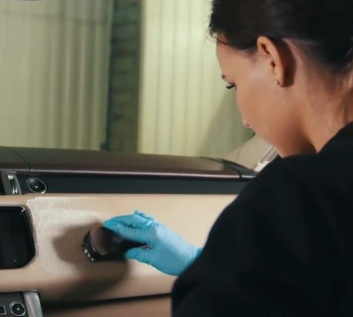 8 Easy And Cheap Car Cleaning Tricks