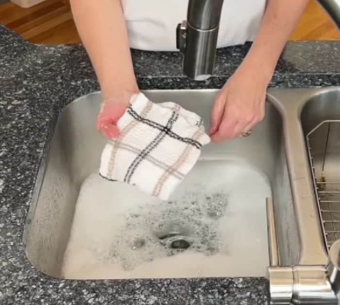 Professional Stainless Steel Cleaning Hack