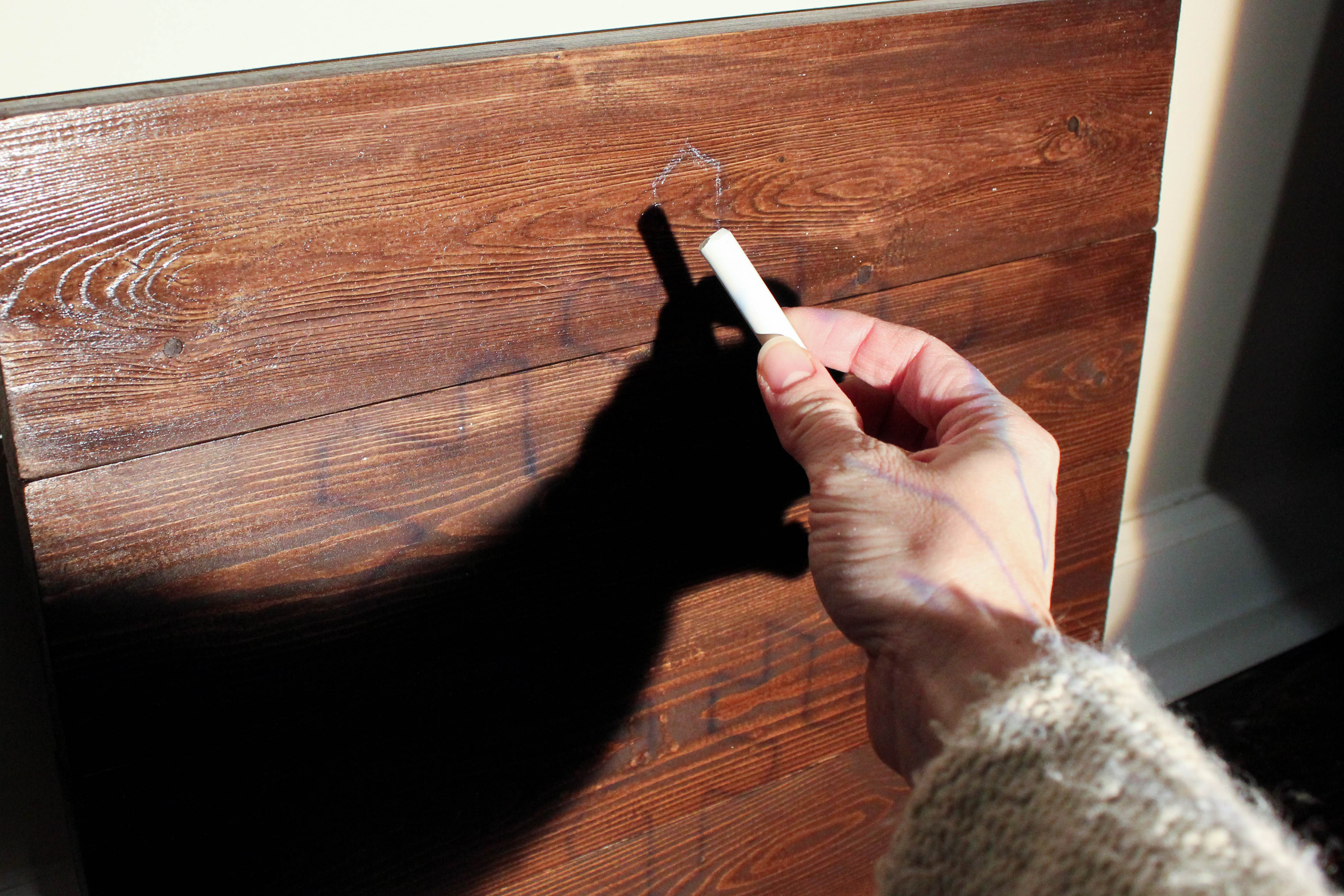 DIY Snowflake String Art + 18 Easy to Build Christmas Projects Erin Spain