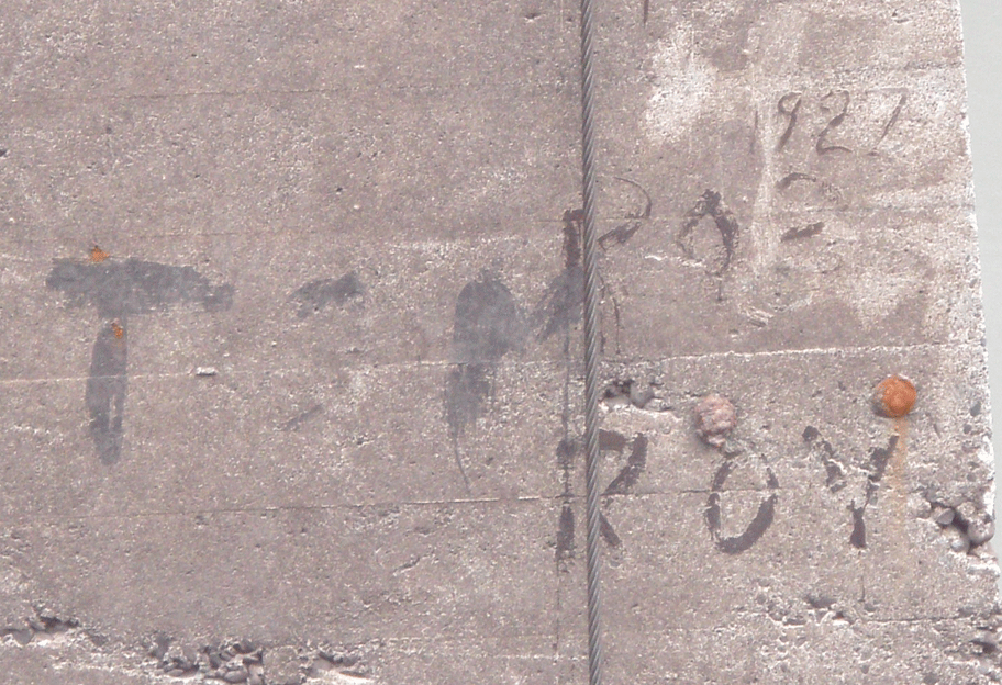 How to Remove Deck Stain from Concrete (Updated 2021) DIY Quick Tips