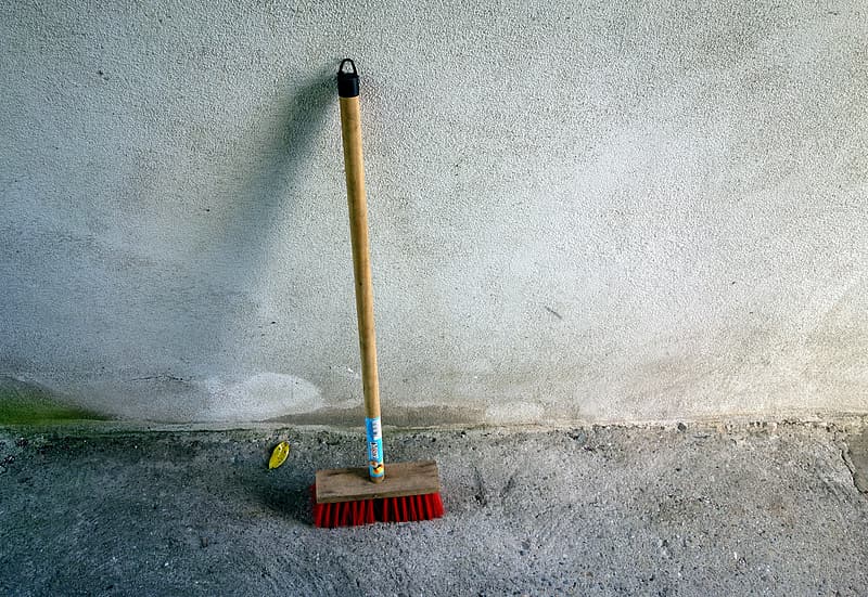 How to Clean Up Concrete Dust (Updated 2020) DIY Quick Tips