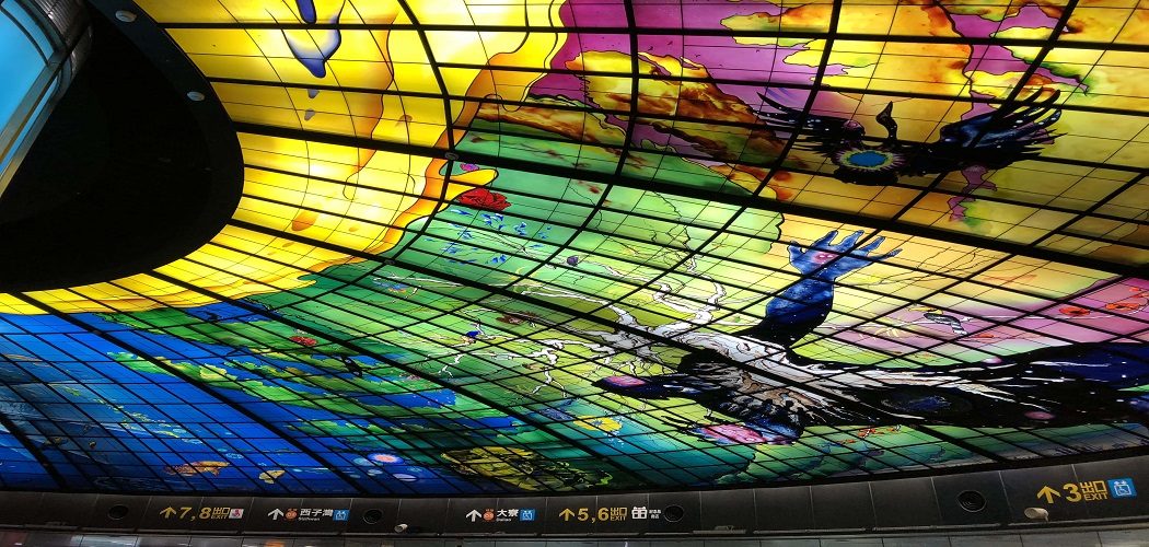 How To Display Stained Glass Without A Window (Updated 2024)