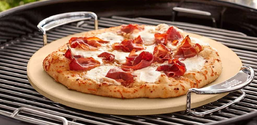 How to Keep Pizza Warm in Car Describe in 10 Methods (2024)