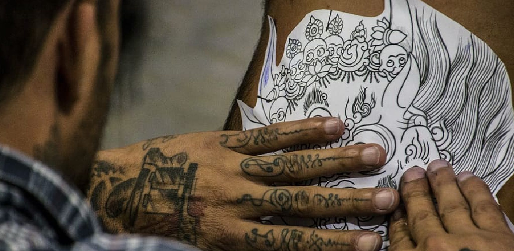 How Does Tattoo Transfer Paper Work Explained in 10 Steps (2024)