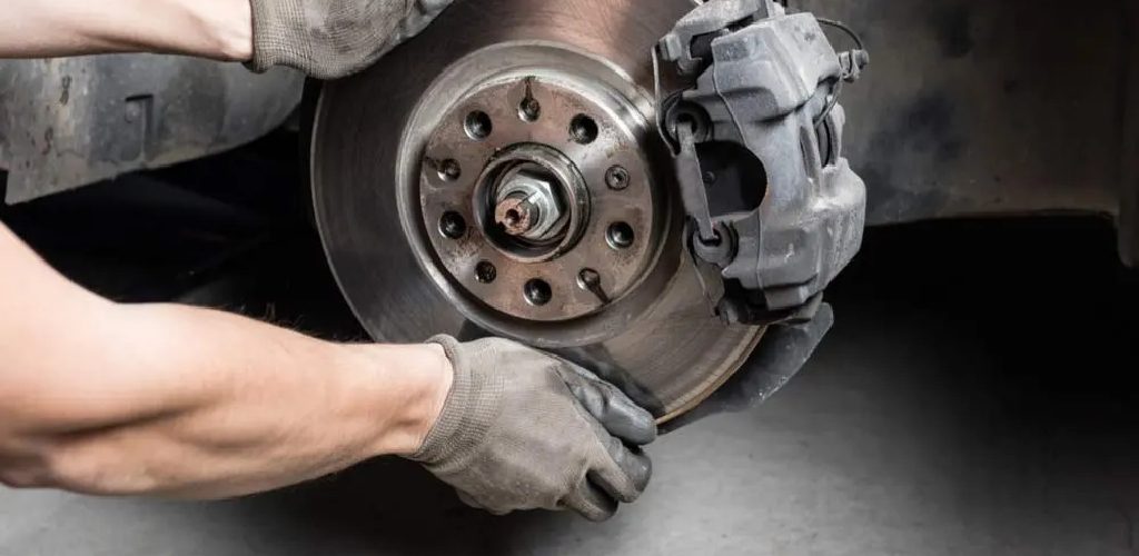 How to Reset Disc Brake Pistons Effective 10 Ways (2024)