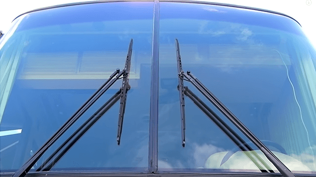 5 Simple Steps To A Clear and Clean Windshield Using Steel Wool