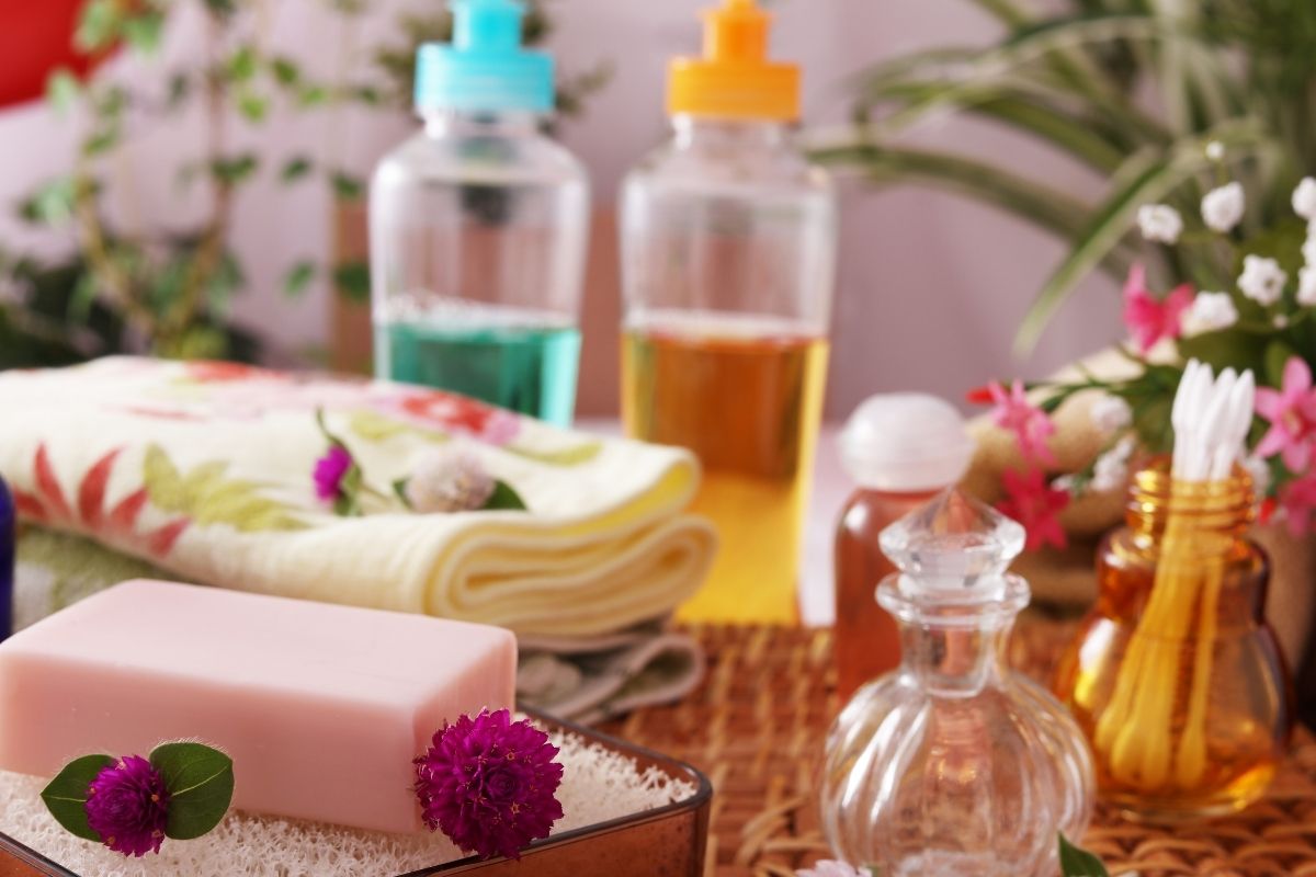 How to Use Shower Streamers? DIY Shower Streamers DIYSelfCareTips