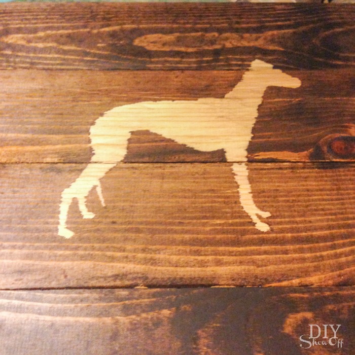 DIY wood plank sign tutorial DIY Show Off ™ DIY Decorating and Home