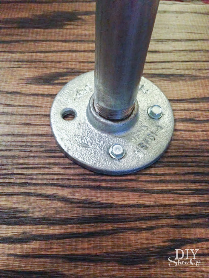 DIY Freestanding Mobile Pipe Coat RackDIY Show Off ™ DIY Decorating