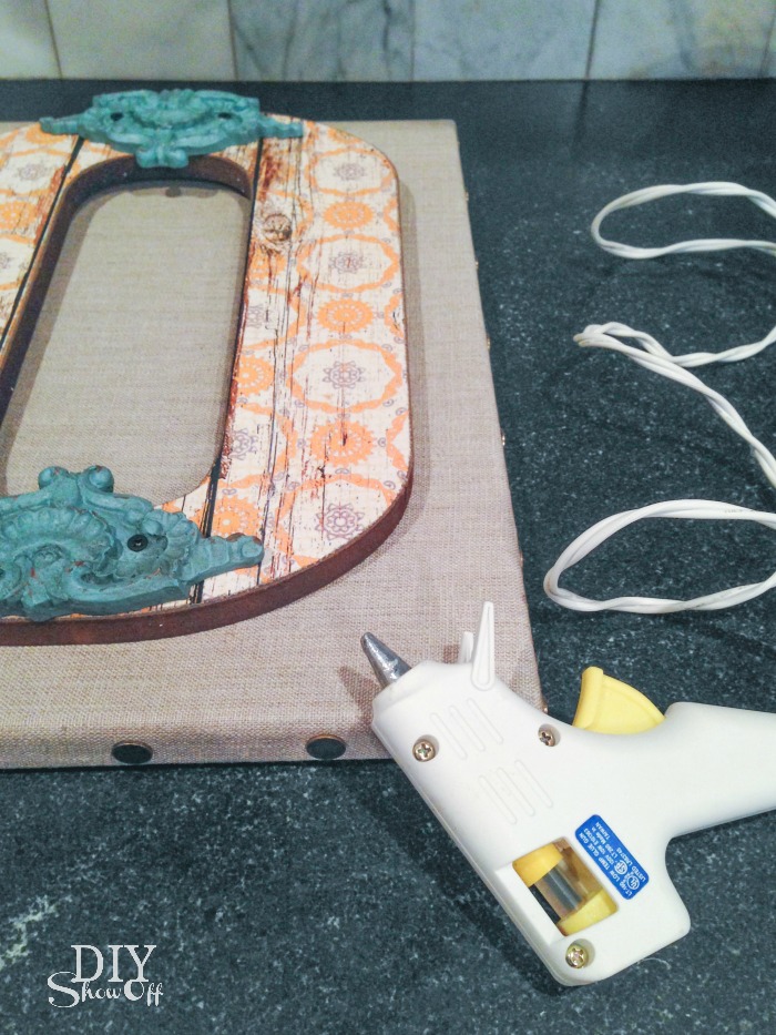 LOVE wall art canvases tutorial DIY Show Off ™ DIY Decorating and