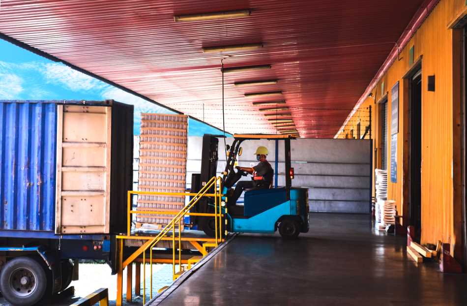 Arti Loading Barang dan Unloading Dalam Logistik