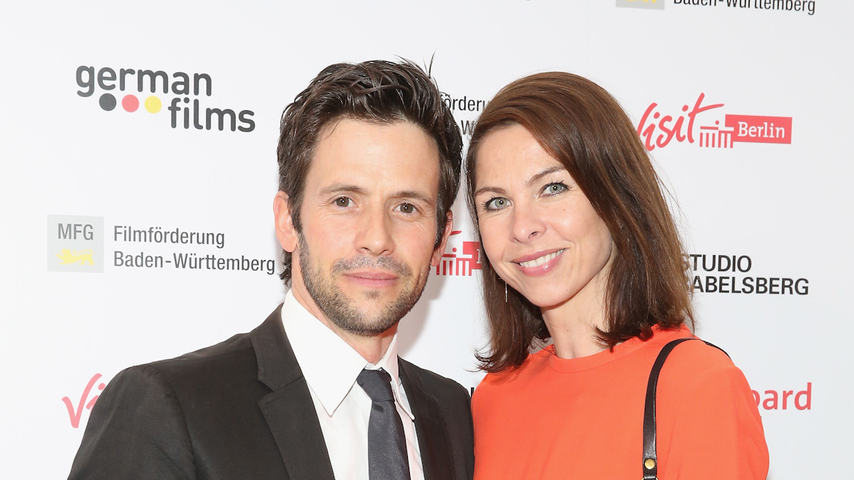 Christian Oliver Wife Meet Jessica Mazur?