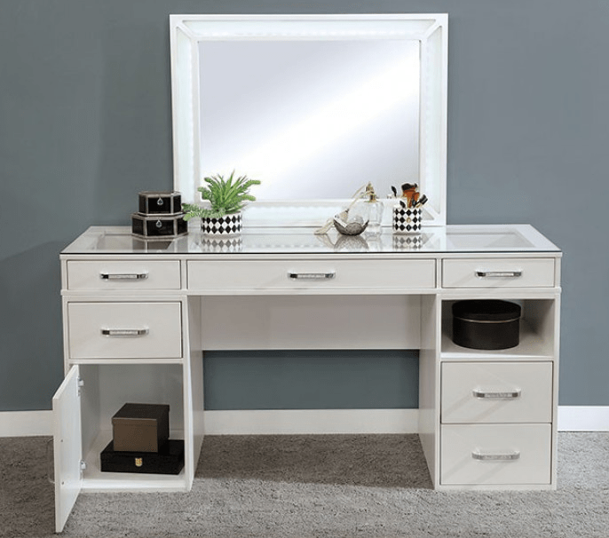 Vickie LED Mirror 3 Piece Vanity Set