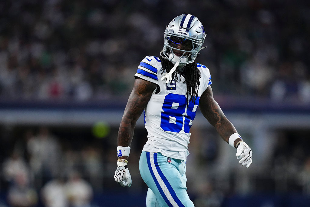 What happened to CeeDee Lamb? Live injury updates for Cowboys vs. Lions