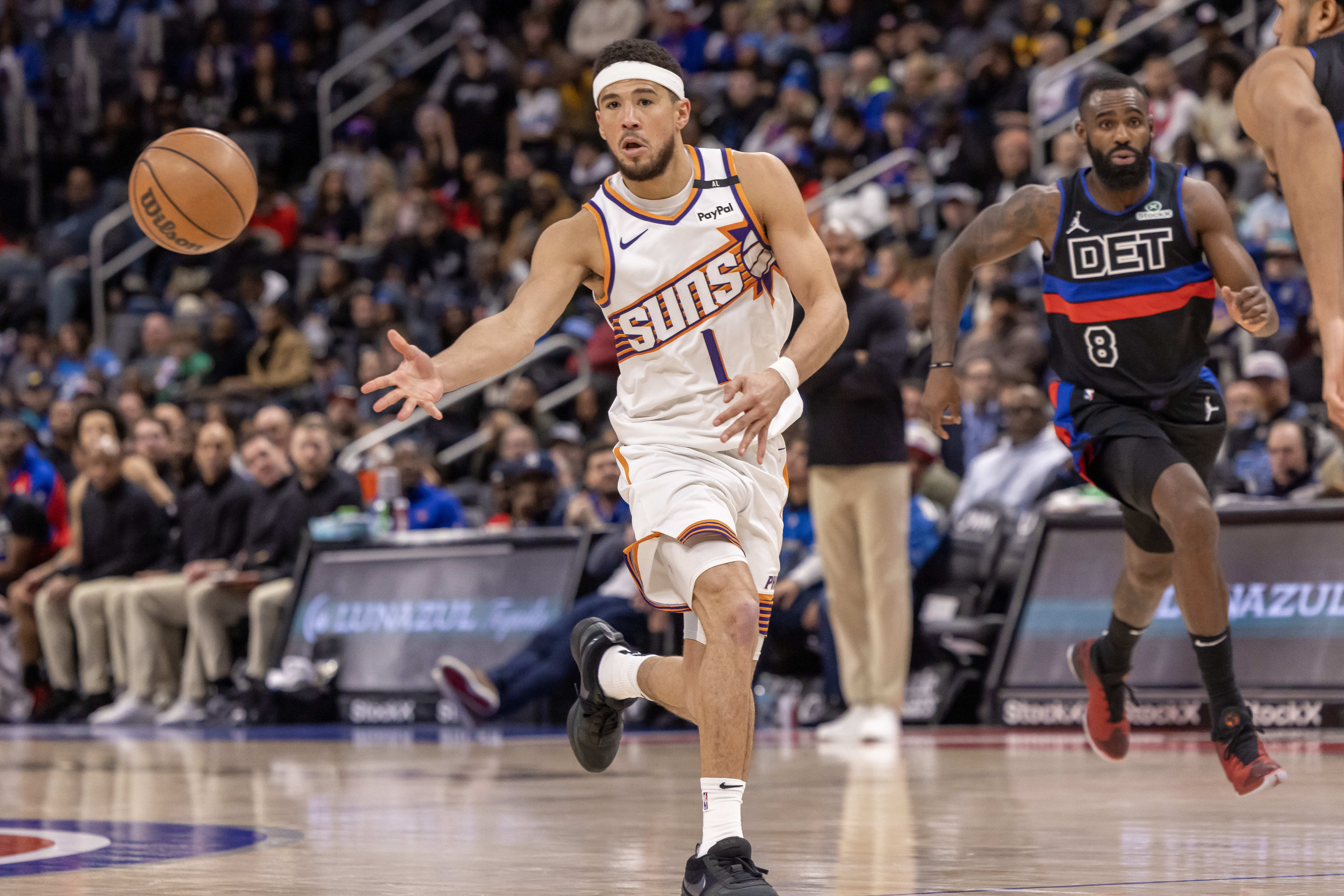 Devin Booker best prop bets for January 27 vs. the Clippers(03)