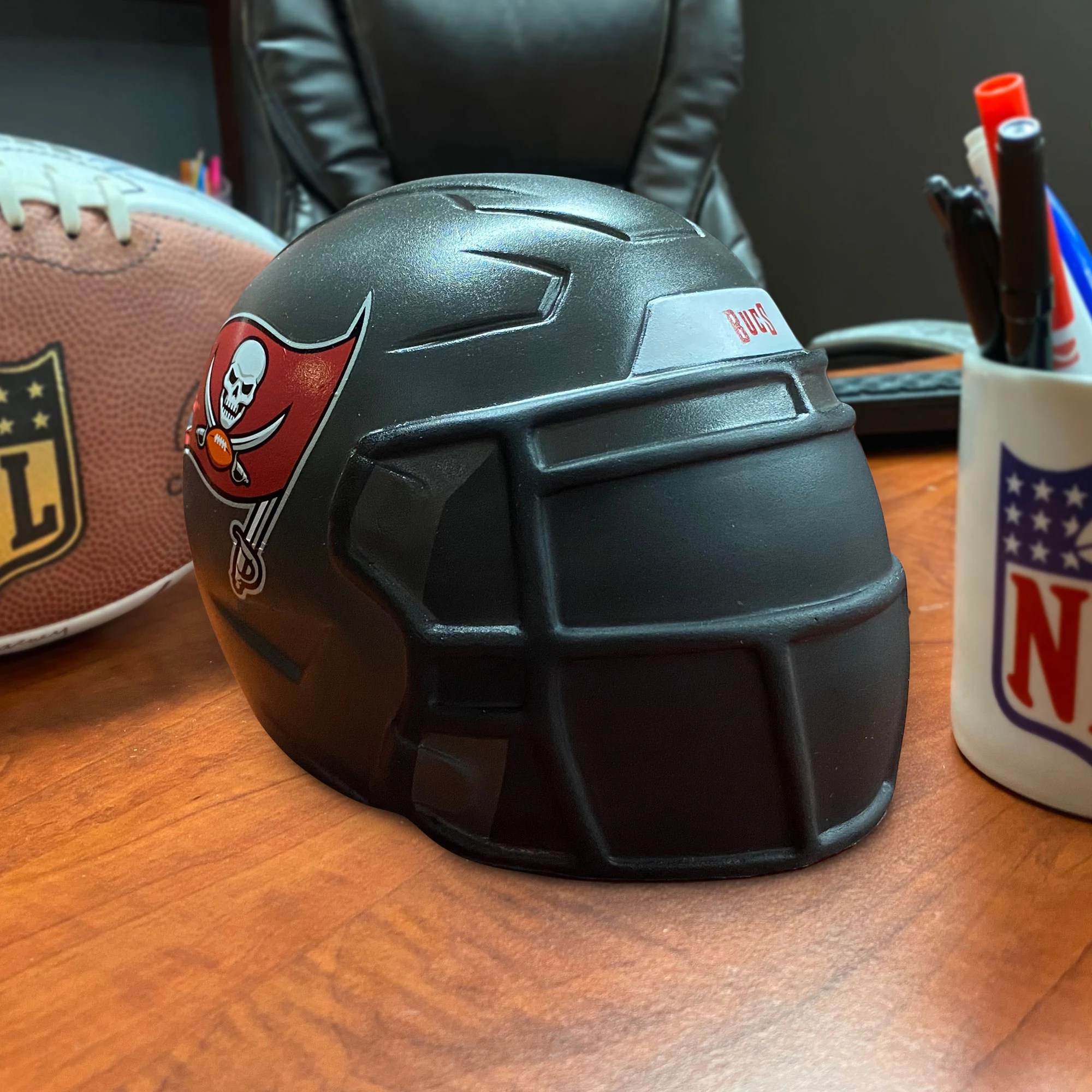 Party Animal Tampa Bay Buccaneers Jumbo Helmet SqueezyMate Dick's