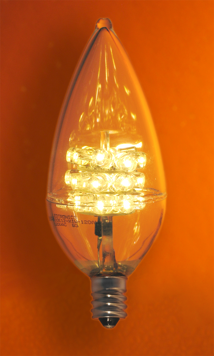 1.2Watt Flame Tip LED Chandelier Bulb with E12 Candelabra Base Replaces 12W Incandescent Bulbs