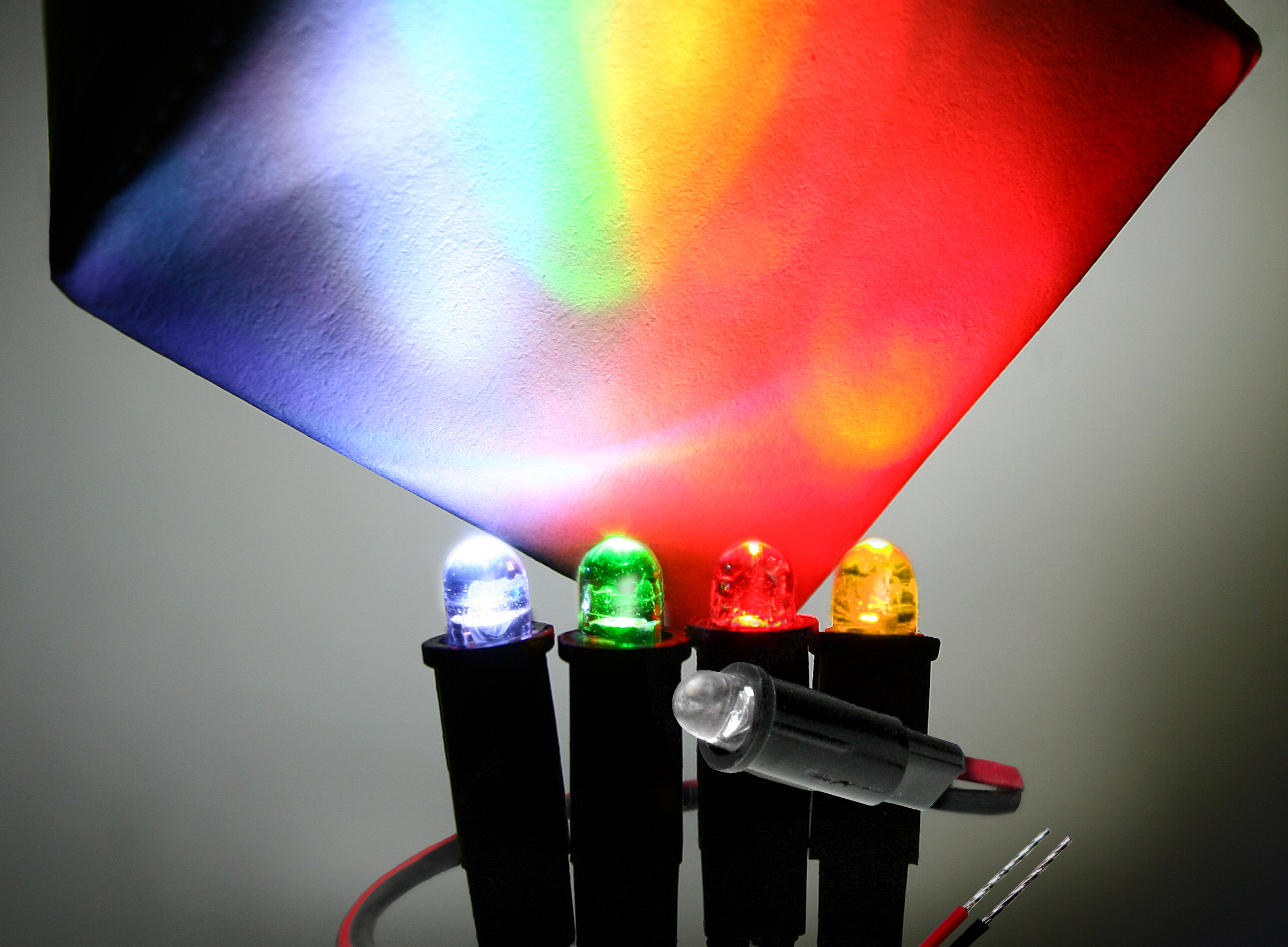 SnapIn 5/32” Panel Mount LEDs Shine Visibly In Any Light Situation