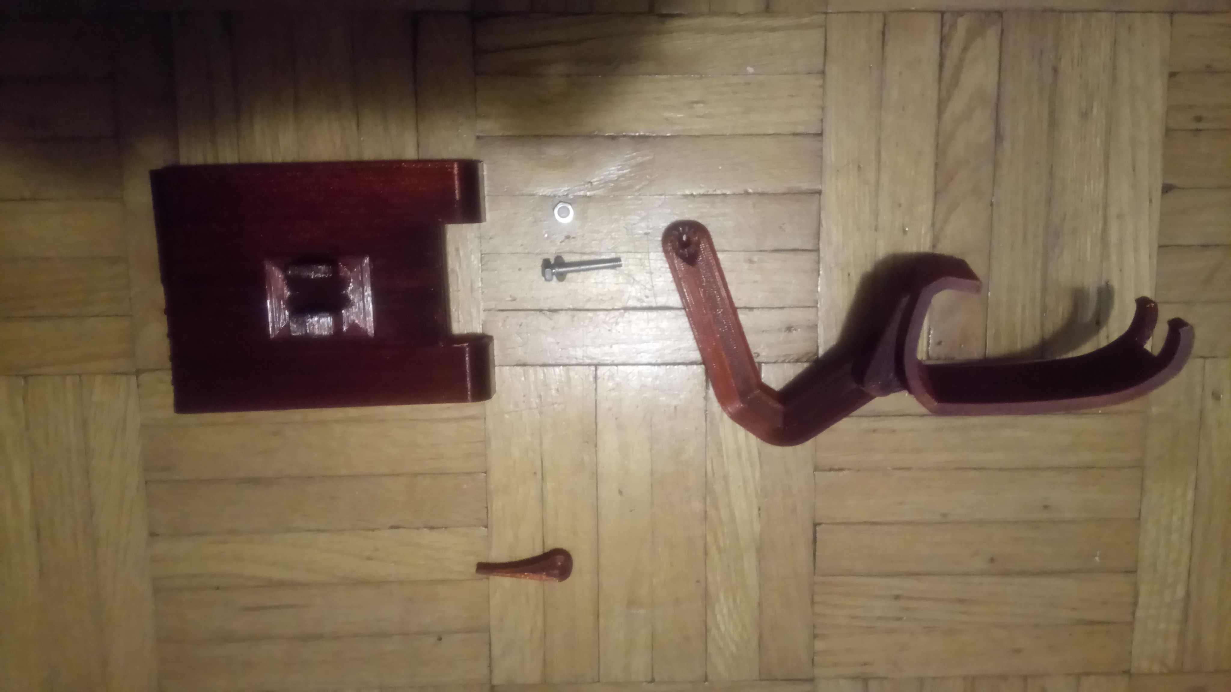 3D Printable Switch Pro Holder_V2 by Jeremy Delisle